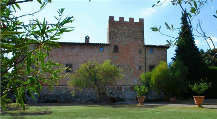 Готель Castello Di Tavolese Чертальдо Екстер'єр фото